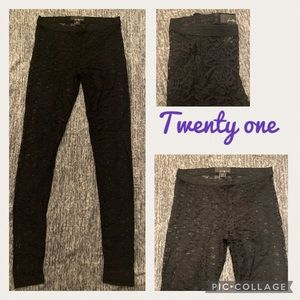 TWENTY ONE black lace leggings Medium (FOREVER 21) NWOT (Forever 21)